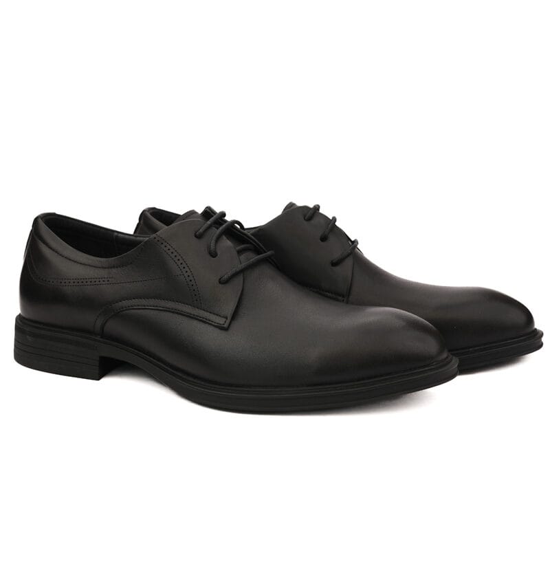Wide Width Comfort Lace-Up Black