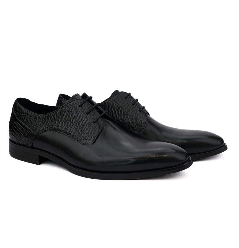 Hand Engraved Lace-up Black